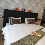 Baan Siam